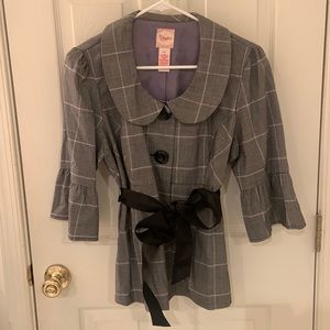 Juniors XL Candies plaid ruffle sleeve blazer